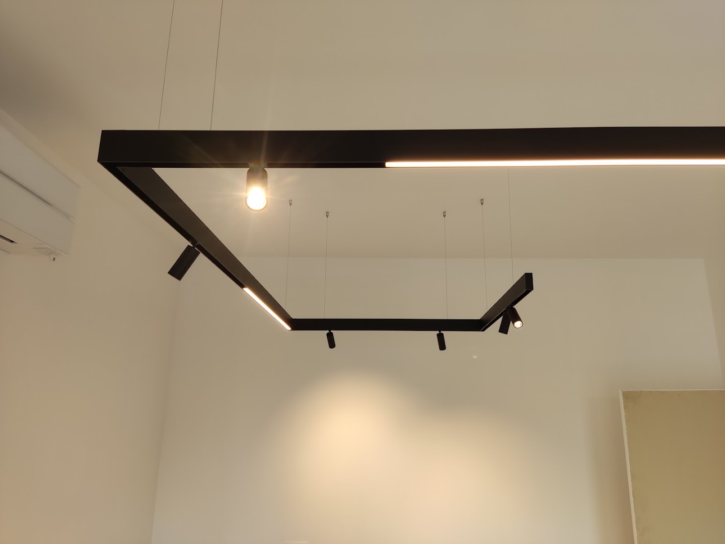 Electricite Generale et Travaux Speciaux Sa — Foto’s 2